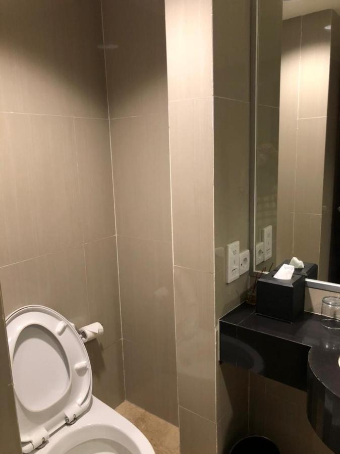 Golden City Hotel And Convention Center - Chse Certified Semarang Kültér fotó