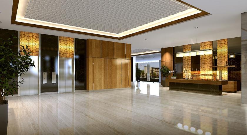 Golden City Hotel And Convention Center - Chse Certified Semarang Kültér fotó