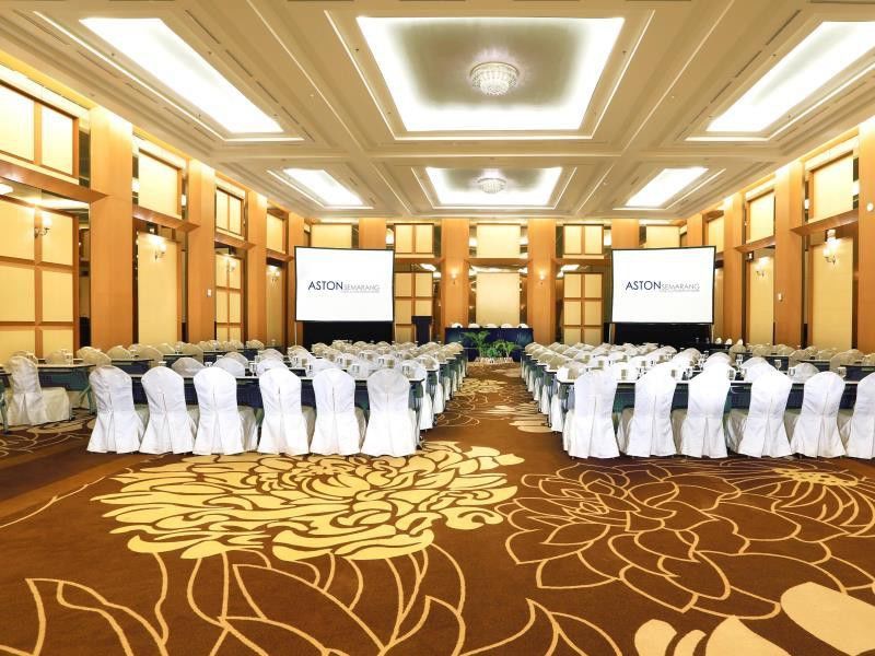Golden City Hotel And Convention Center - Chse Certified Semarang Kültér fotó